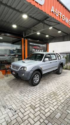 MITSUBISHI L200 2.5 GL 4X4 CD 8V TURBO DIESEL 4P MANUAL MITSUBISHI L200 2.5 GL 4X4 CD 8V TURBO DIESEL 4P MANUAL